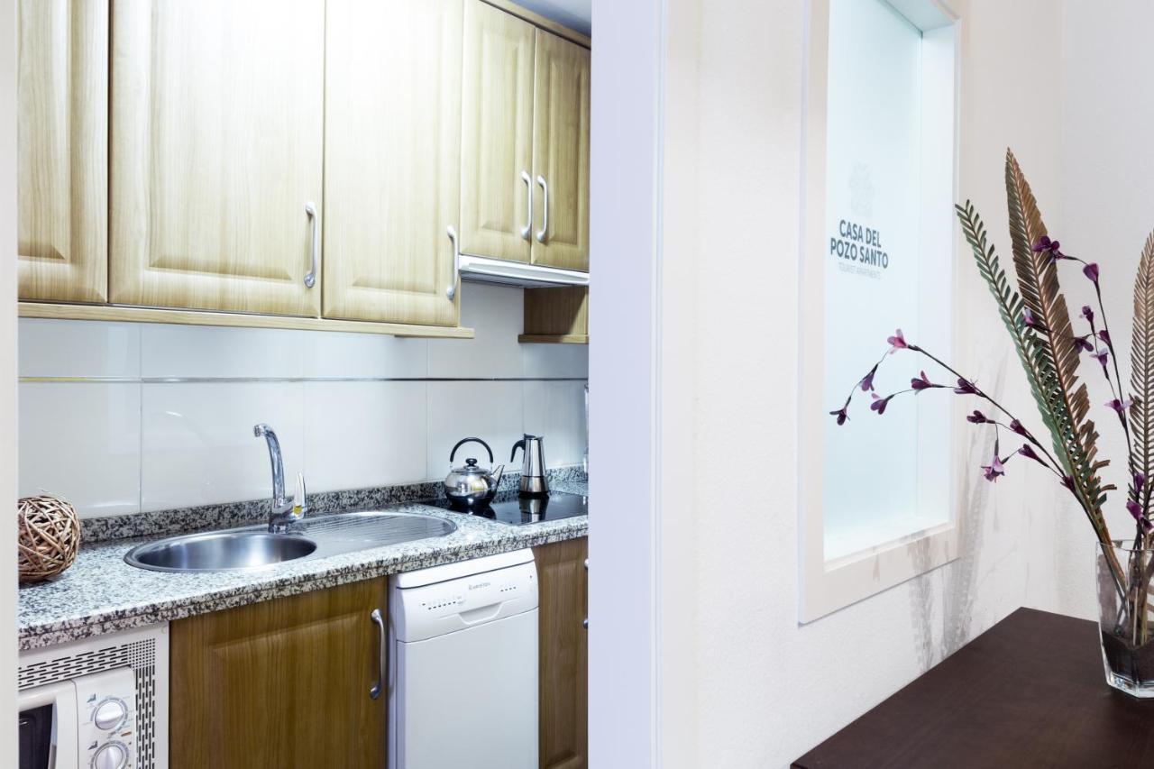 Apartamentos La Casa Del Pozo Santo เซบีญา ภายนอก รูปภาพ