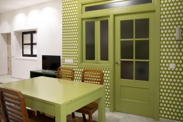 Apartamentos La Casa Del Pozo Santo เซบีญา ภายนอก รูปภาพ